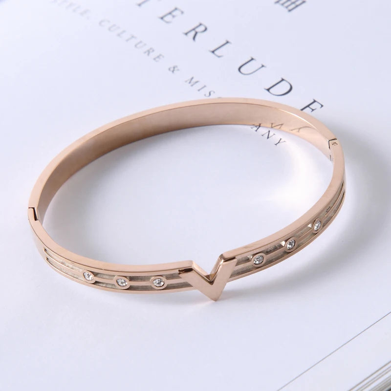 Letter Crystal Charm Wedding Bangle Jewelry Bracelet Gifts - Guangzhou Mingshixuan Jewellery CO.,Ltd