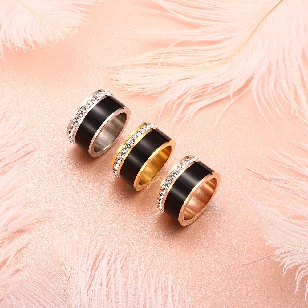 Luxury Black White Resin Ceramic Rings Fashion Love Promise Rings Engagement Wedding Bridal Ring Stainless Steel - Guangzhou Mingshixuan Jewellery CO.,Ltd