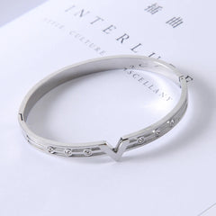 Letter Crystal Charm Wedding Bangle Jewelry Bracelet Gifts - Guangzhou Mingshixuan Jewellery CO.,Ltd