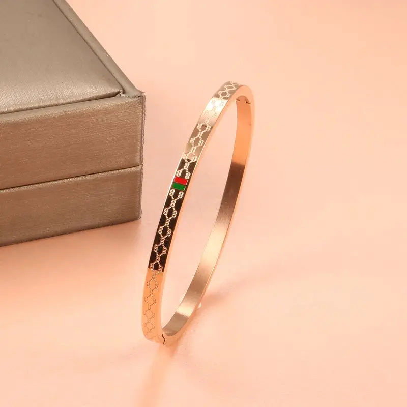 Charm Cuff Bracelet Bangle Gold Plating Luxury Wedding Female Jewelry Gifts - Guangzhou Mingshixuan Jewellery CO.,Ltd