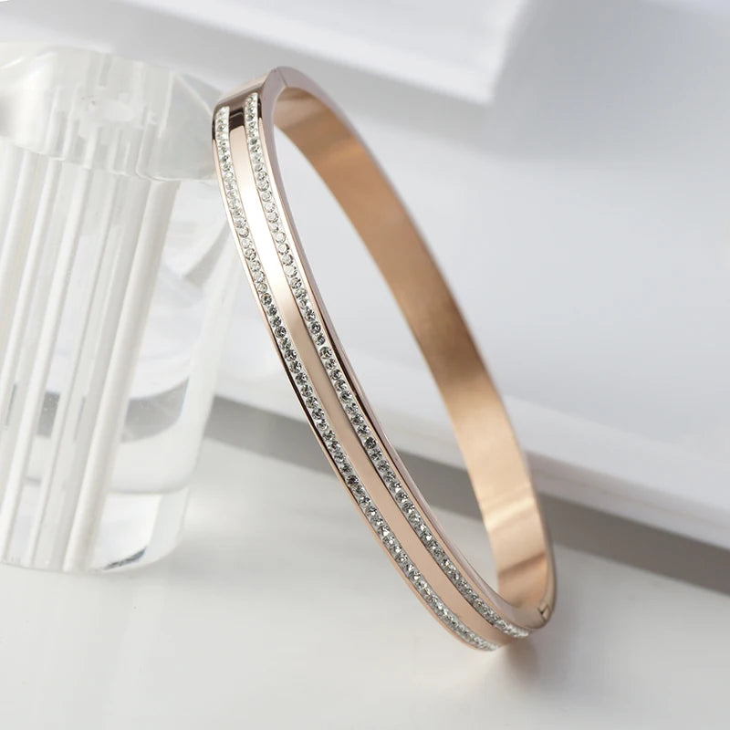 Trendy Cuff Bangle Bracelet Cubic Zirconia Luxury Jewelry - Guangzhou Mingshixuan Jewellery CO.,Ltd