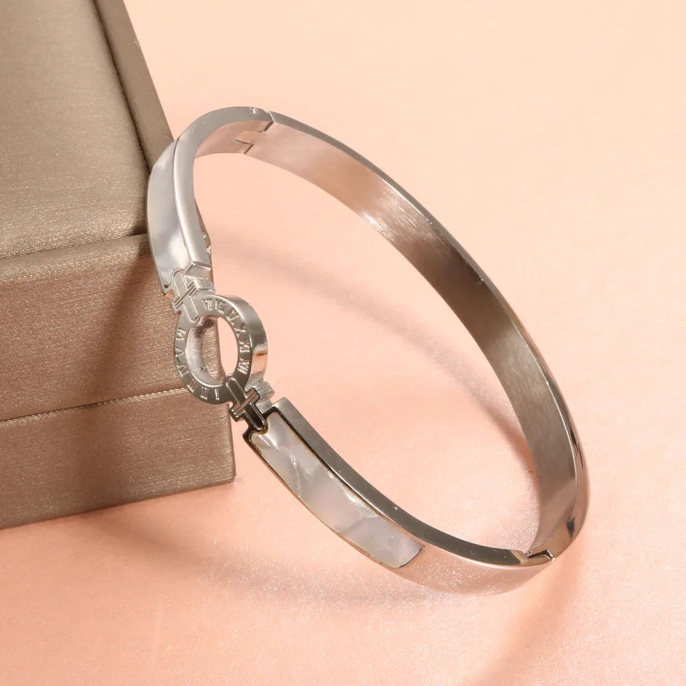 White Shell Roman Numeral Bangles & Bracelets Jewelry - Guangzhou Mingshixuan Jewellery CO.,Ltd