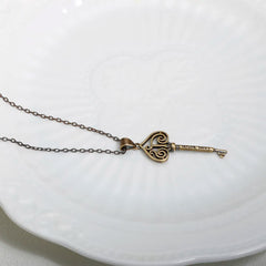 Vintage Love Fearless Key Pendant Necklace Heart Charm Chain Jewelry Gift - Guangzhou Mingshixuan Jewellery CO.,Ltd