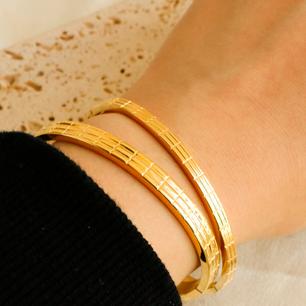 Rectangular Lattice Bracelets Bangles Cuff Engraved Wristband Jewelry - Guangzhou Mingshixuan Jewellery CO.,Ltd